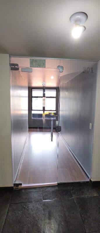 Sala, Estoril, 1 Vaga