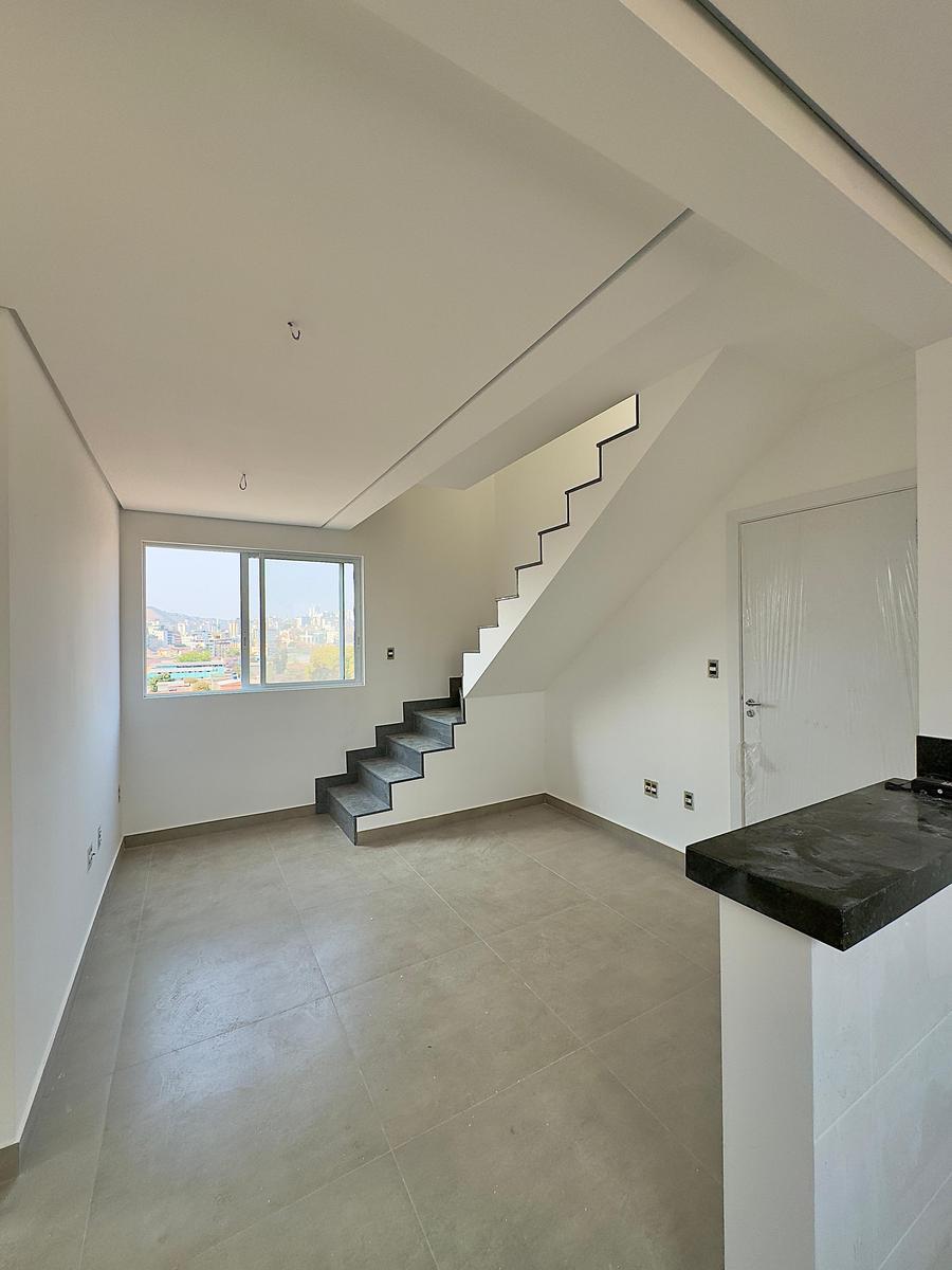 Cobertura, Santa Terezinha, 2 Quartos, 2 Vagas