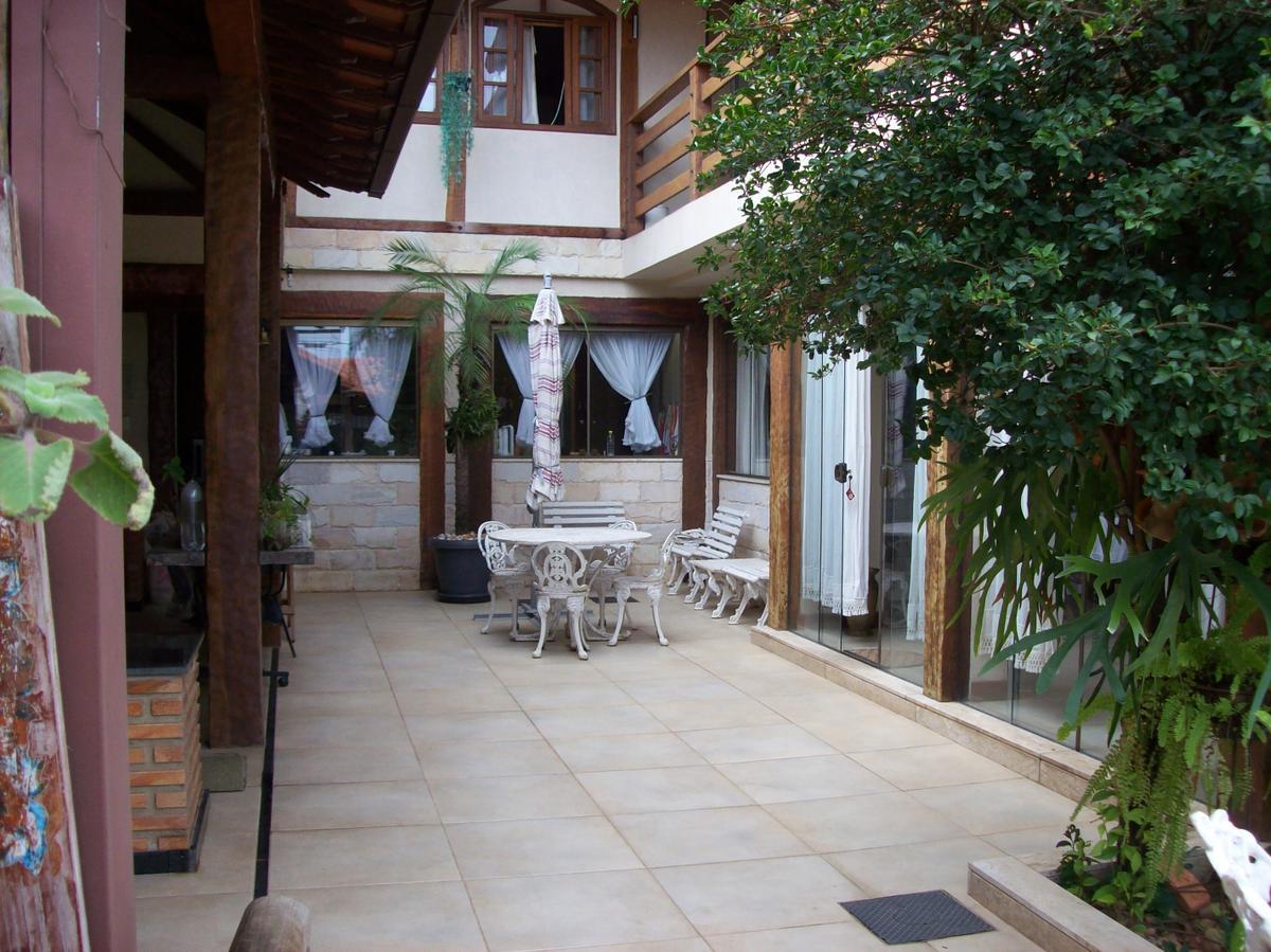 Casa, Planalto, 4 Quartos, 4 Vagas, 1 Suíte