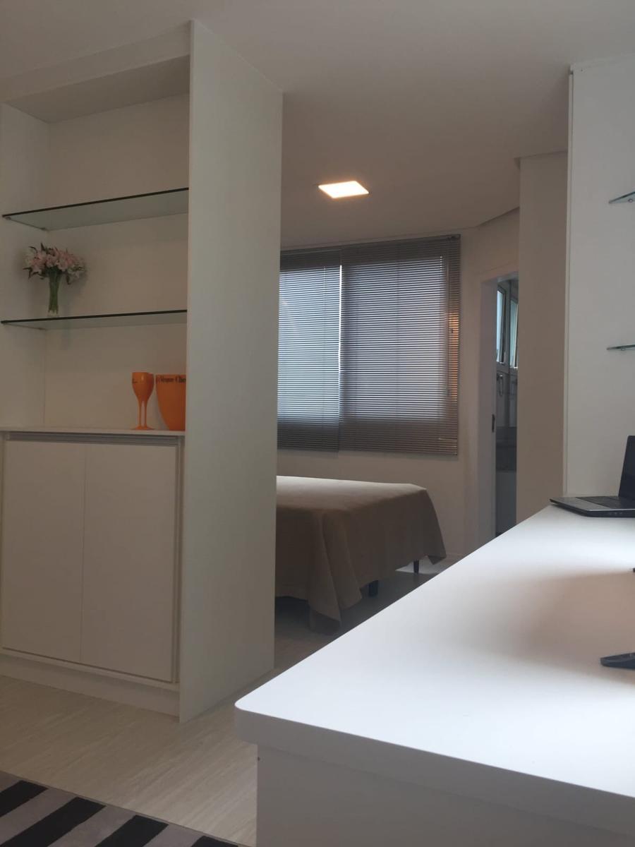Quitinete, Estoril, 1 Quarto, 1 Vaga