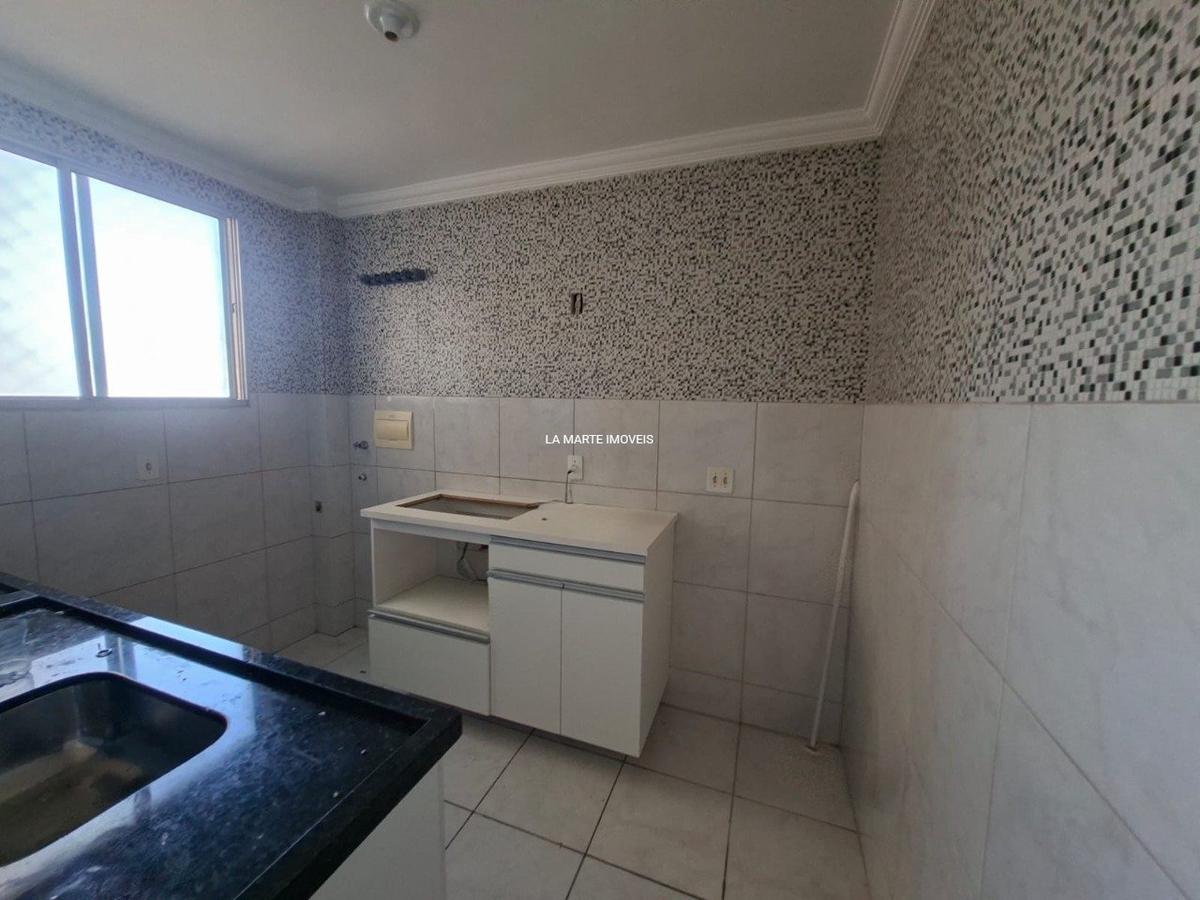 Apartamento, Jardim Riacho das Pedras, 2 Quartos, 1 Vaga