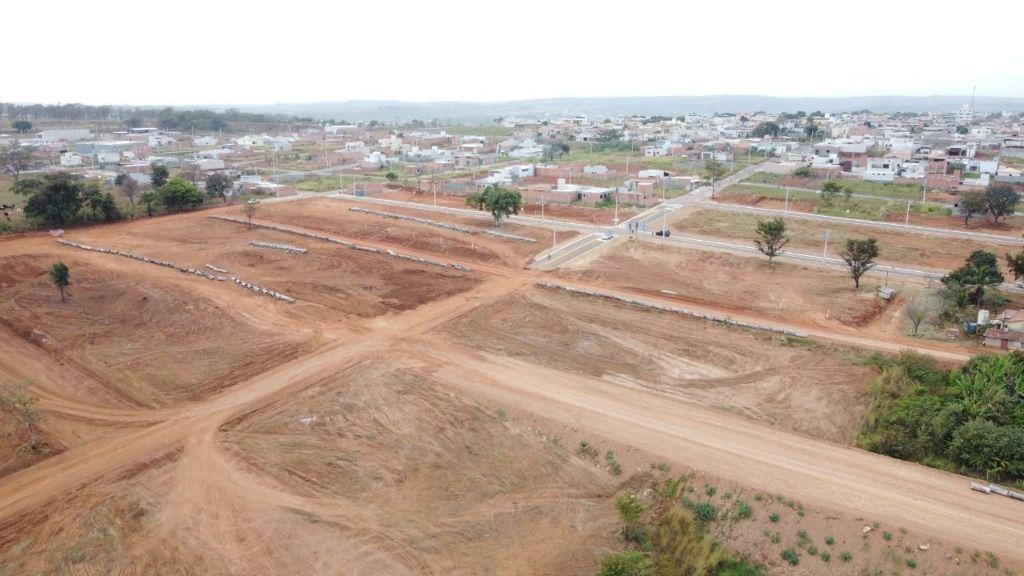 Lote, Centro, 0 Quarto, 0 Vaga