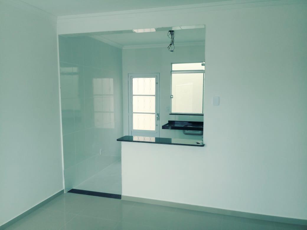Casa, Vila Verde, 2 Quartos, 1 Vaga