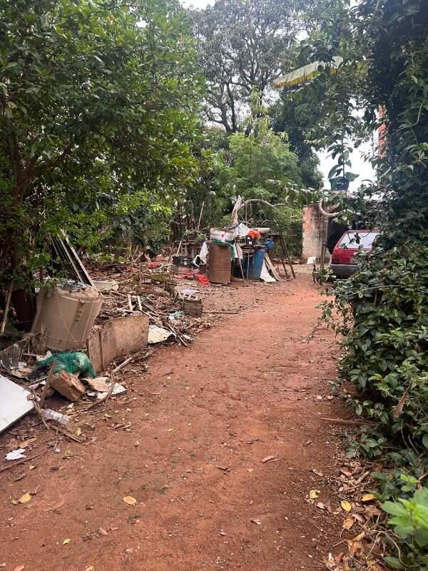 Lote, Santa Branca, 0 Quarto, 0 Vaga