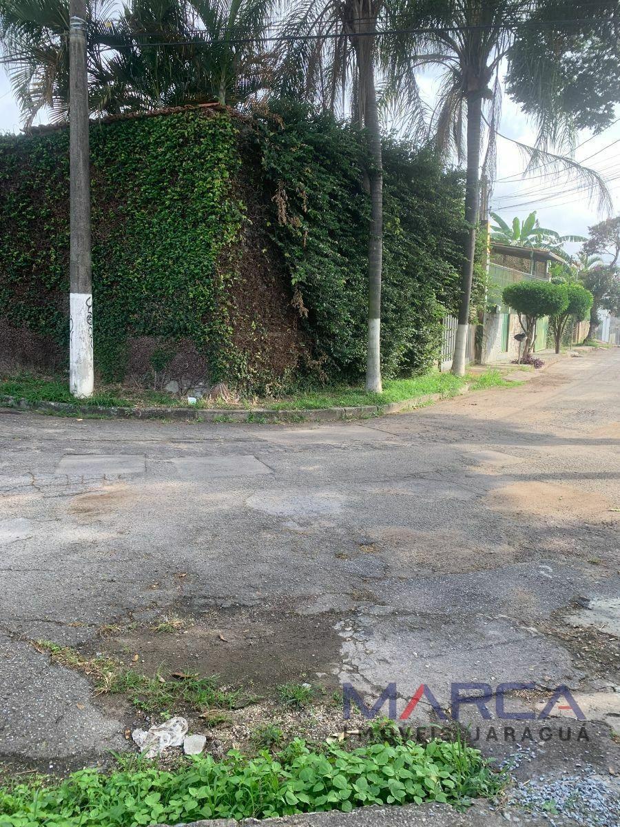 Lote, Santa Rosa, 0 Quarto, 0 Vaga