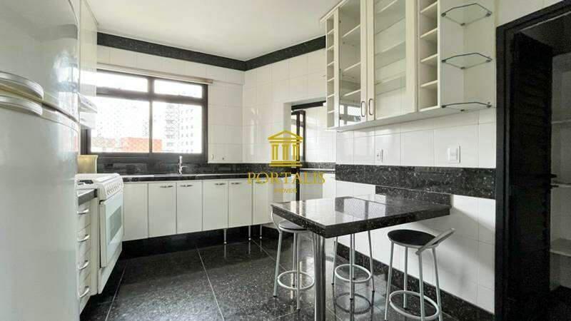 Apartamento, Belvedere, 3 Quartos, 4 Vagas, 2 Suítes