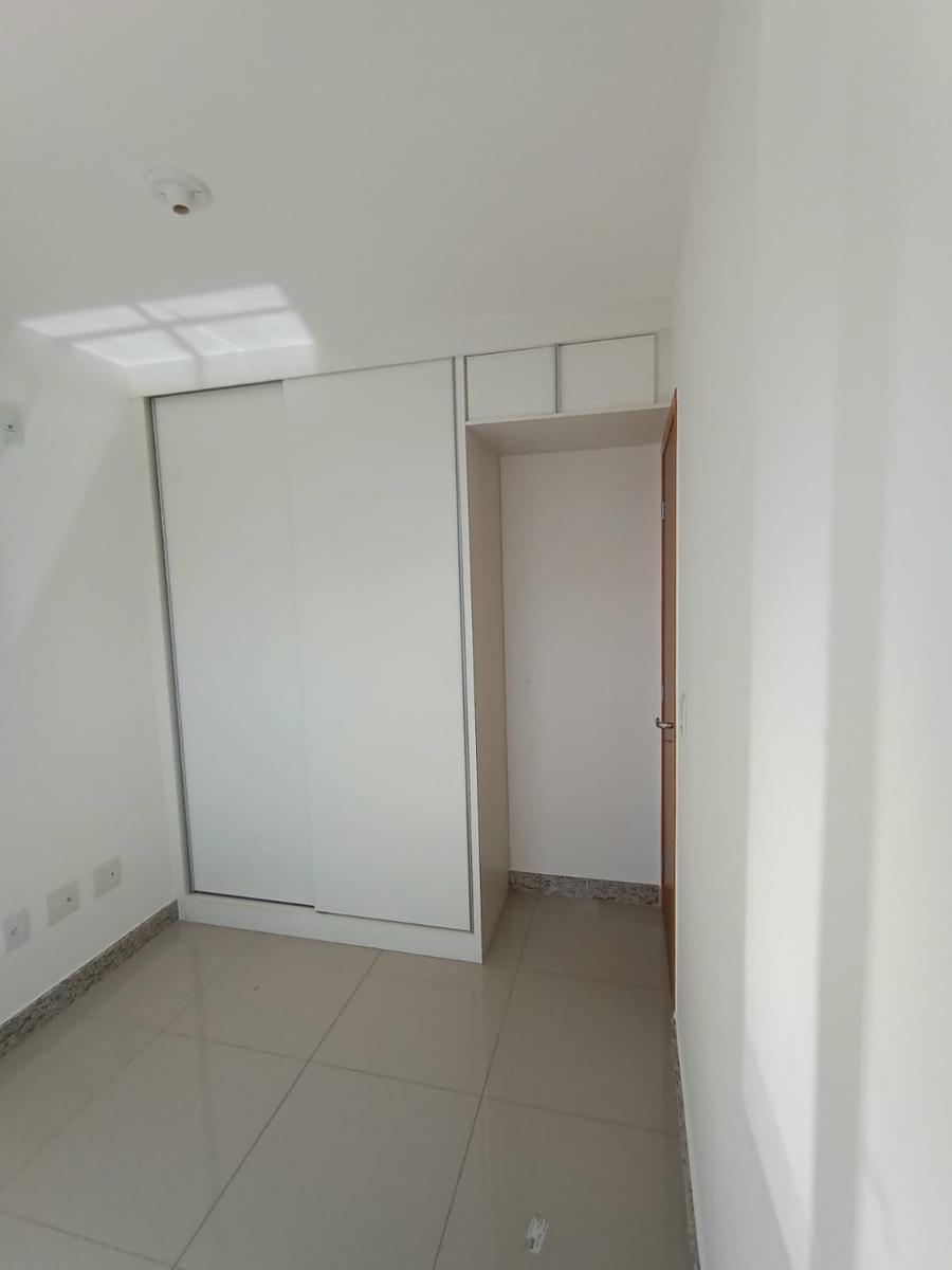 Apartamento, Castelo, 3 Quartos, 2 Vagas, 1 Suíte