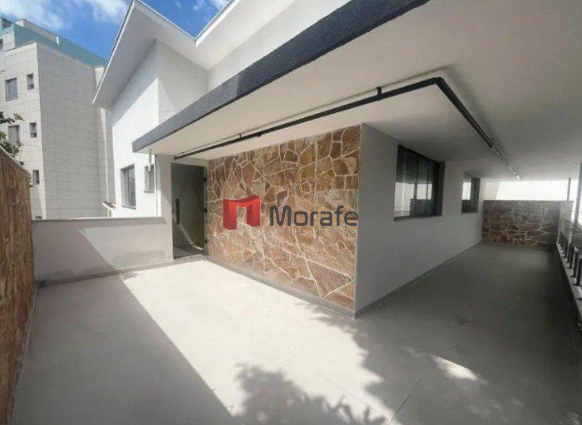 Galpão, Colégio Batista, 5 Quartos, 3 Vagas