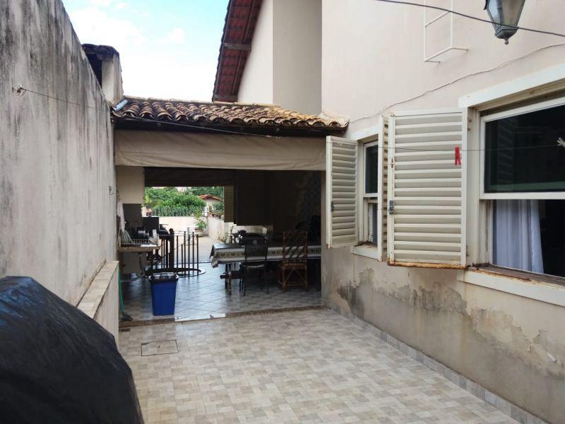 Casa, Jaraguá, 4 Quartos, 6 Vagas, 3 Suítes