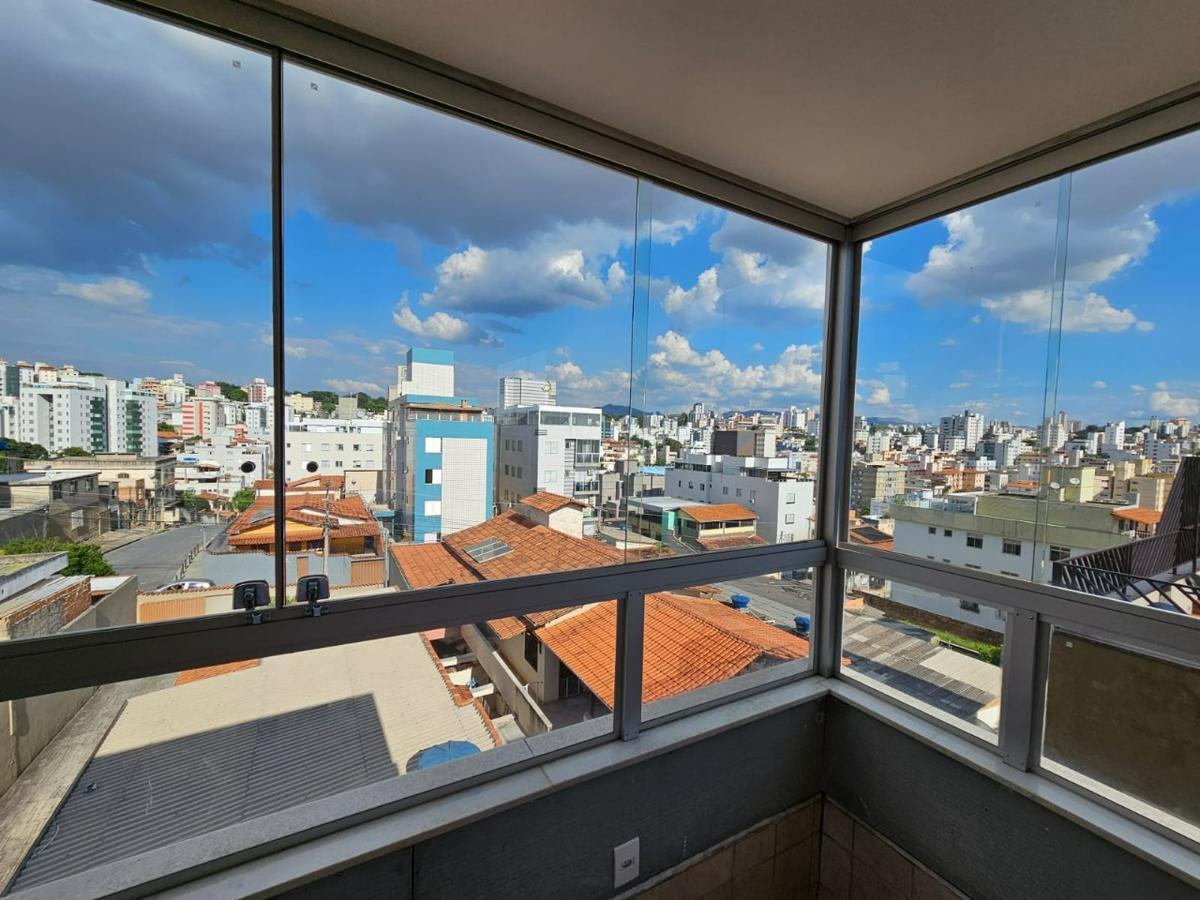 Cobertura, União, 4 Quartos, 2 Vagas, 1 Suíte