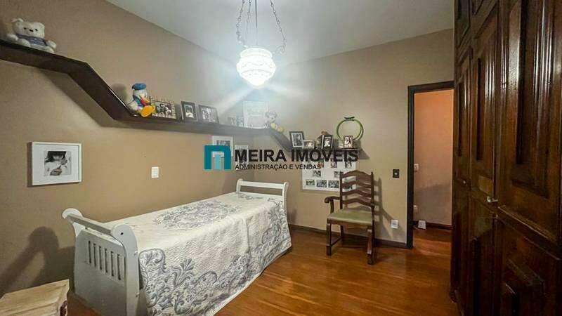 Casa, Comiteco, 5 Quartos, 6 Vagas, 2 Suítes