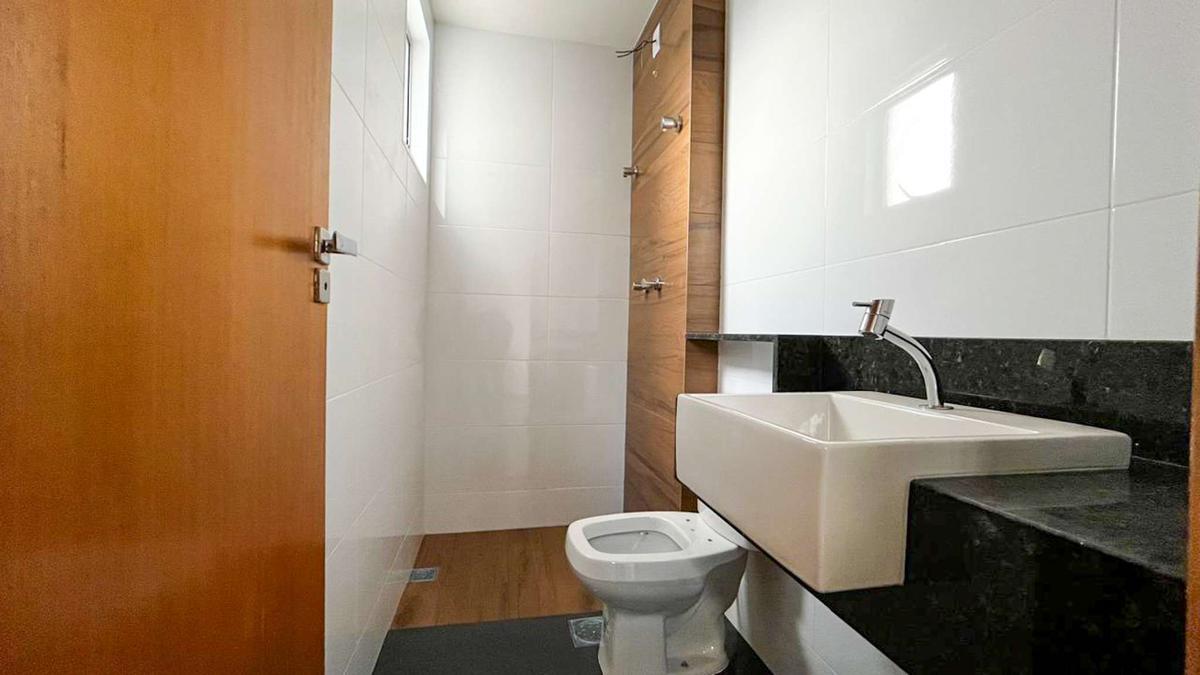 Apartamento, Vila Paris, 2 Quartos, 2 Vagas, 2 Suítes
