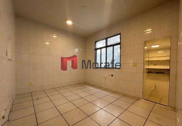 Galpão, São José, 0 Quarto, 4 Vagas