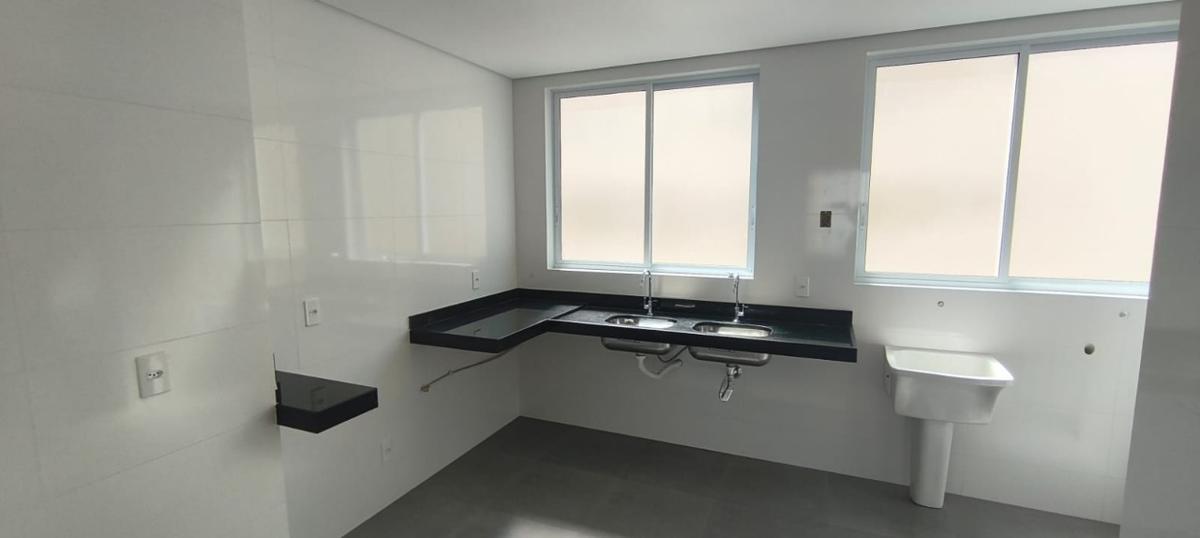 Apartamento, Fernão Dias, 4 Quartos, 3 Vagas, 1 Suíte