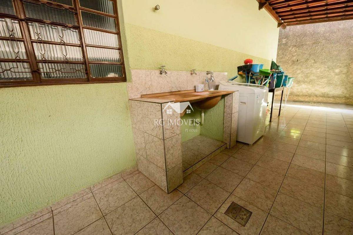 Casa, Diamante, 3 Quartos, 4 Vagas, 1 Suíte