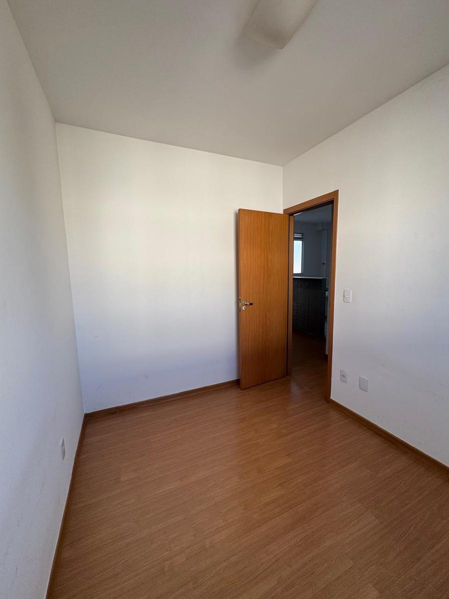 Apartamento, Urca (justinópolis), 2 Quartos, 1 Vaga
