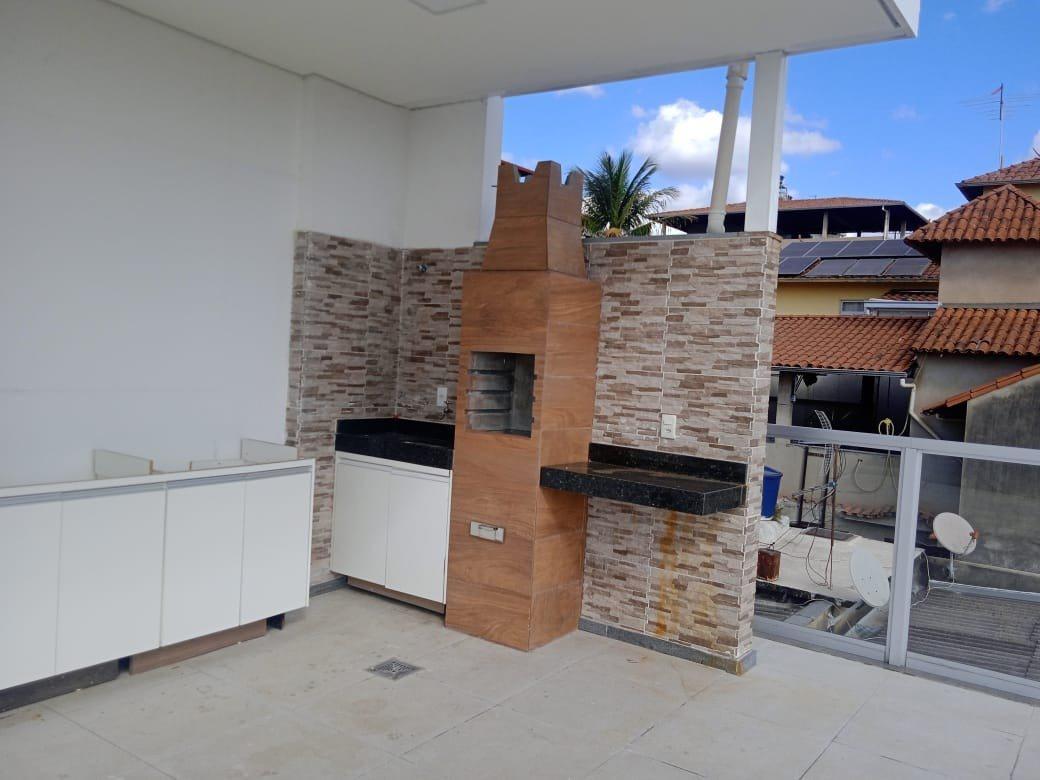 Cobertura, Cachoeirinha, 3 Quartos, 1 Vaga, 1 Suíte