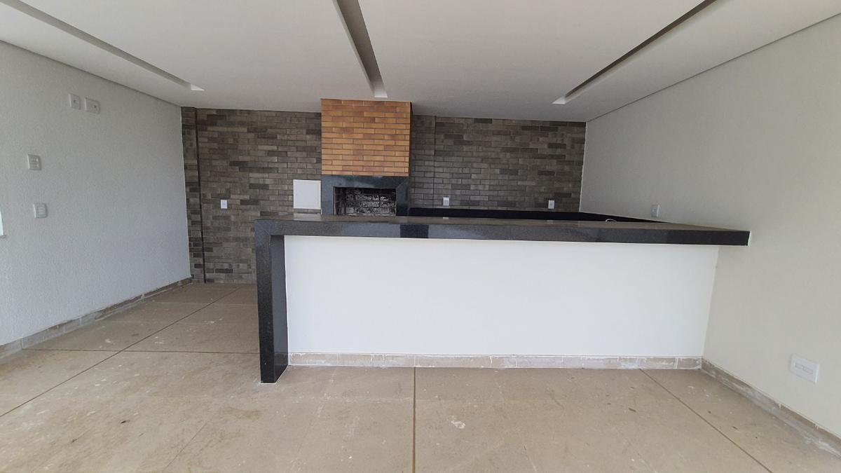 Apartamento, João Pinheiro, 3 Quartos, 2 Vagas, 1 Suíte