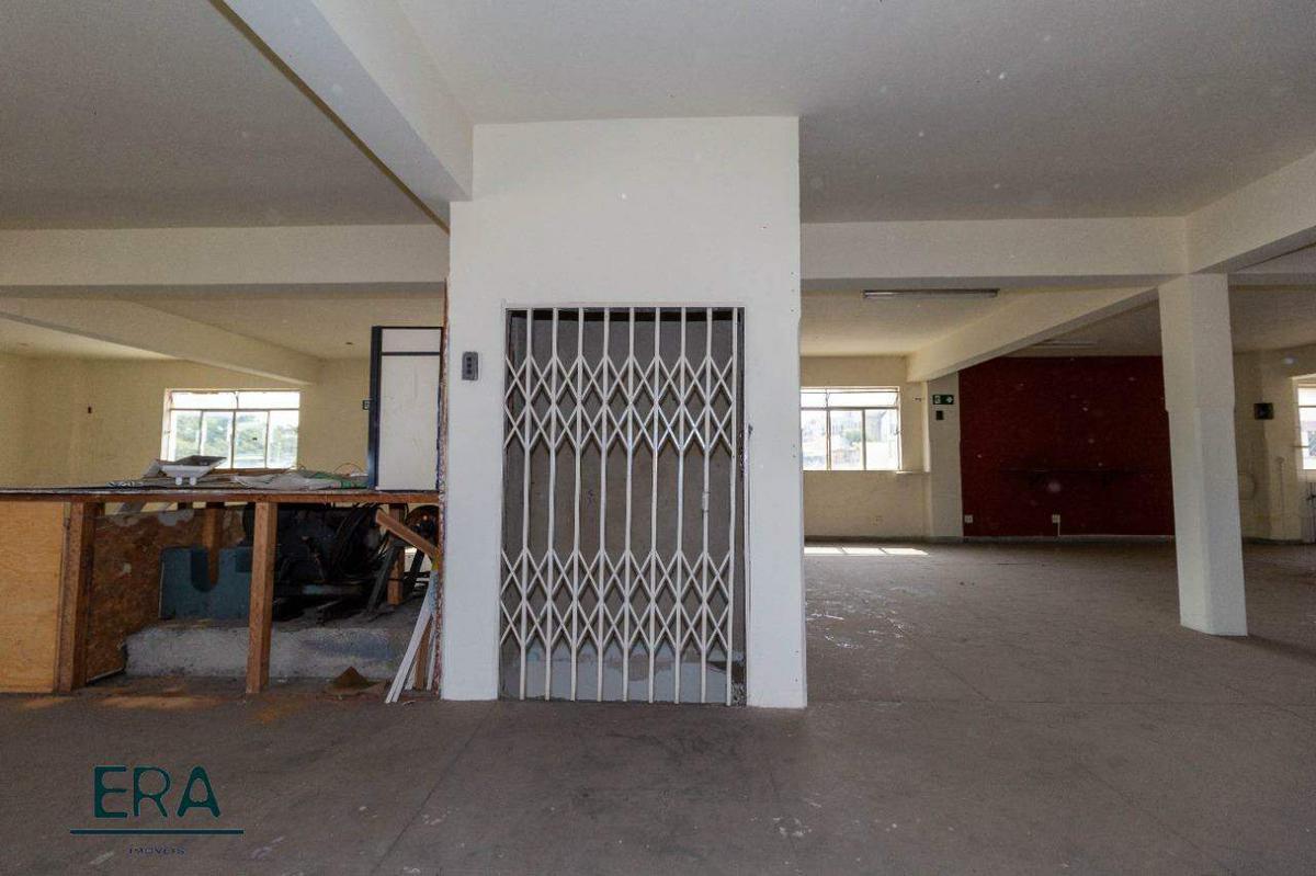 Prédio, Nova Floresta, 0 Quarto, 8 Vagas