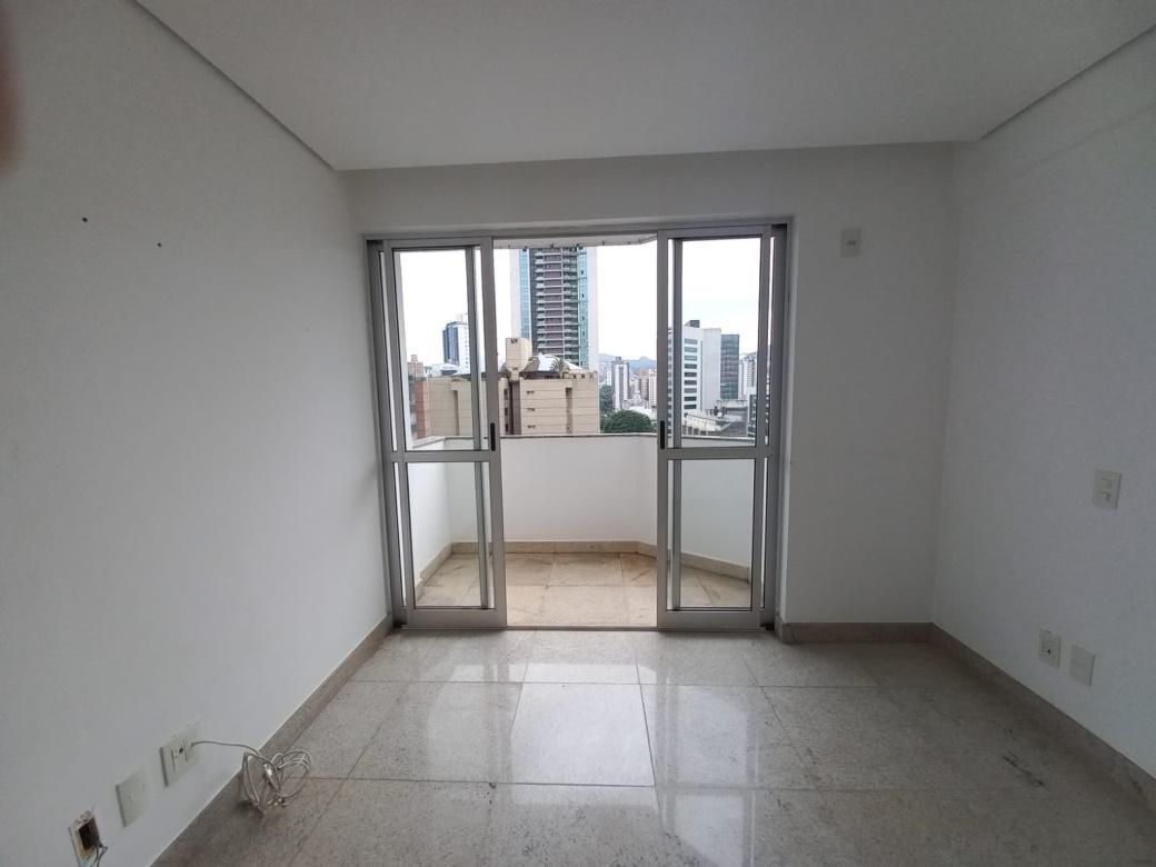 Cobertura, Savassi, 2 Quartos, 2 Vagas, 1 Suíte