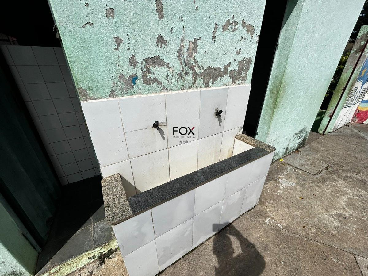 Prédio, Taquaril, 0 Quarto, 10 Vagas