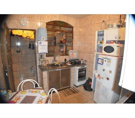 Casa, Santa Terezinha, 2 Quartos, 1 Vaga