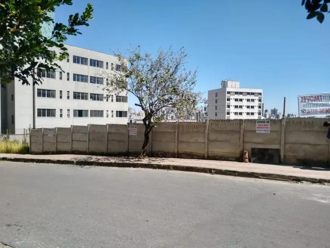 Lote, Estoril, 0 Quarto, 0 Vaga