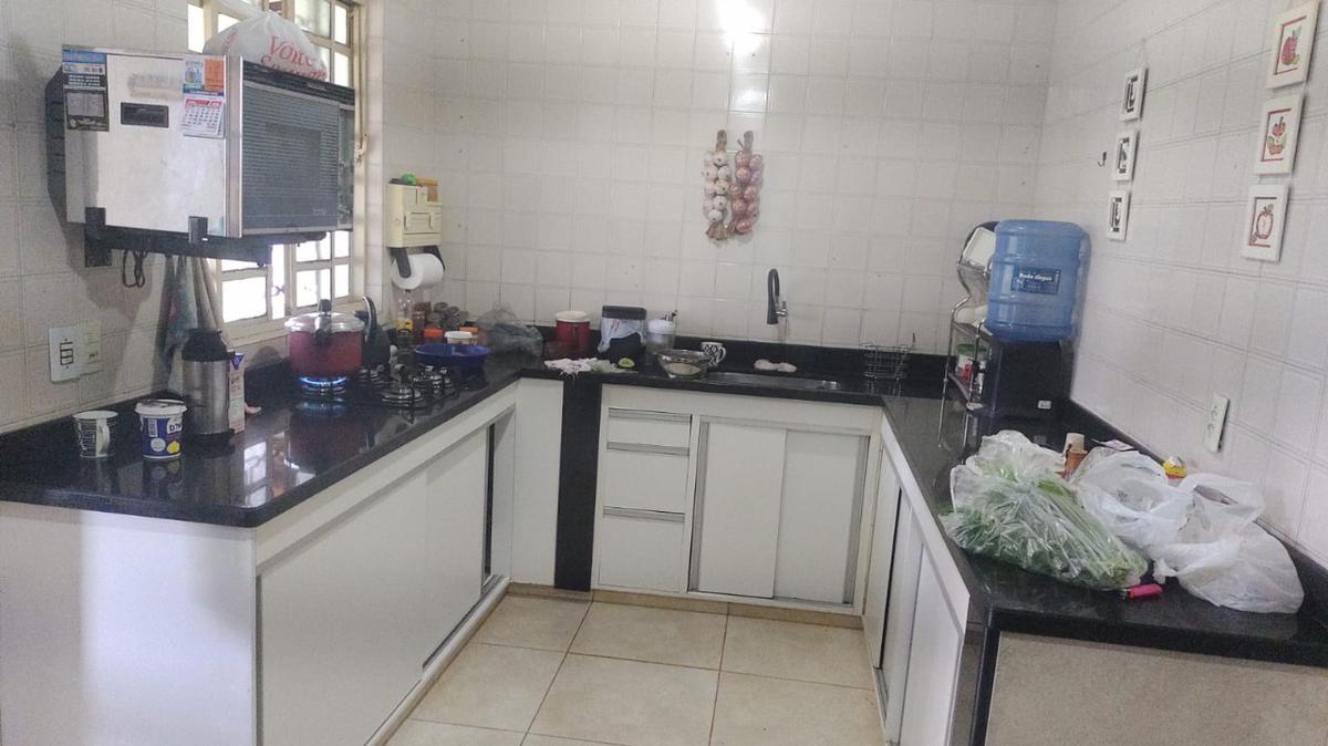 Casa, Centro, 4 Quartos, 10 Vagas