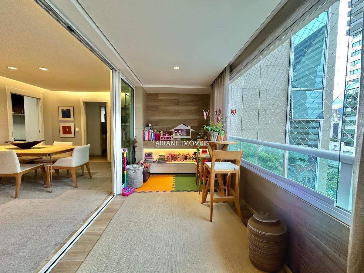 Apartamento, Savassi, 3 Quartos, 2 Vagas, 1 Suíte