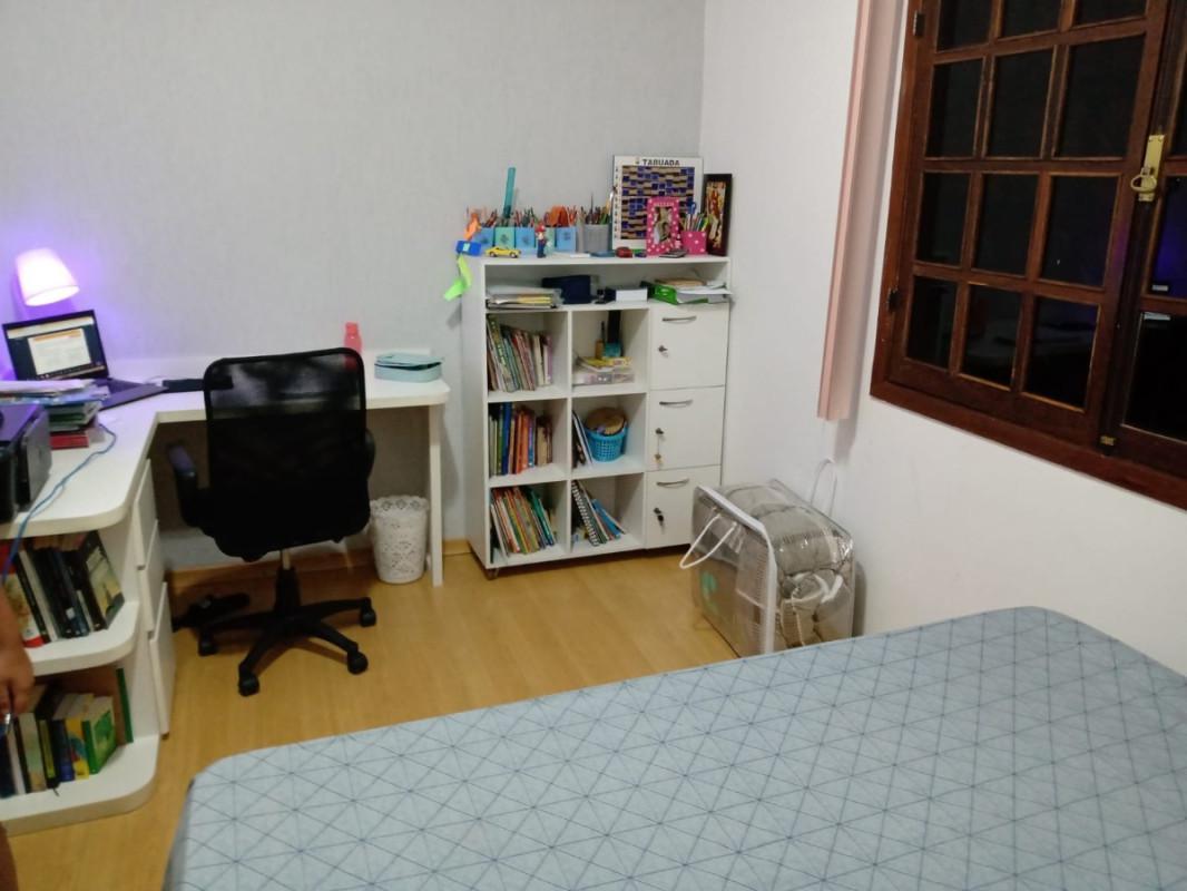 Casa, Fonte Grande, 4 Quartos, 3 Vagas, 1 Suíte