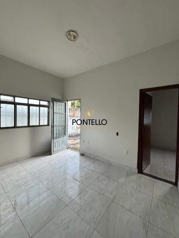 Casa, Manoa, 3 Quartos, 2 Vagas, 1 Suíte