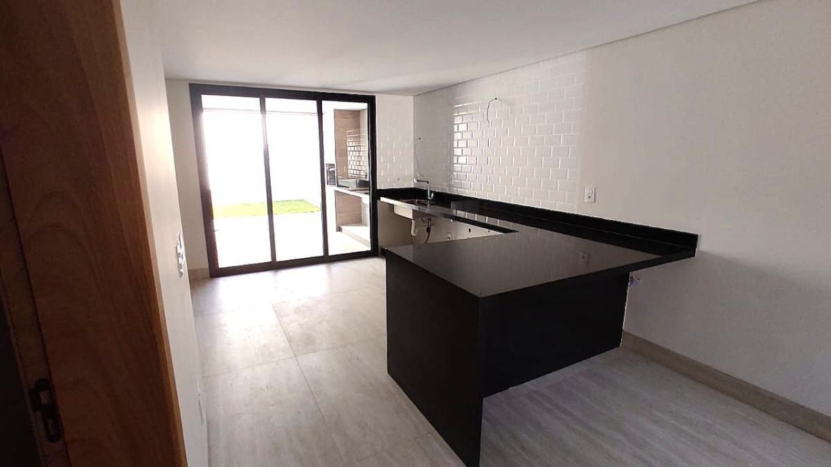 Casa, Jaraguá, 4 Quartos, 3 Vagas, 1 Suíte