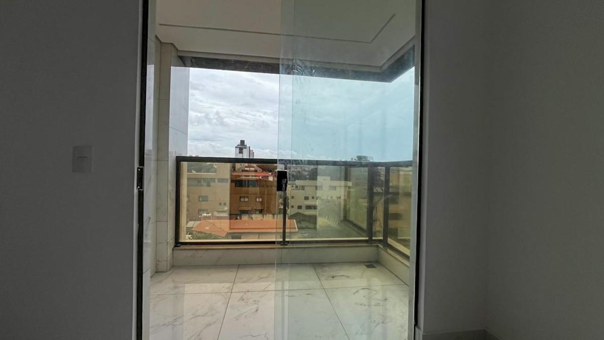 Cobertura, Indaiá, 4 Quartos, 3 Vagas, 2 Suítes