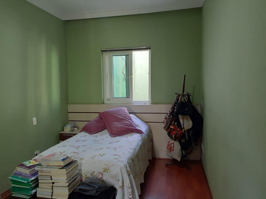 Casa, Carlos Prates, 2 Quartos, 4 Vagas