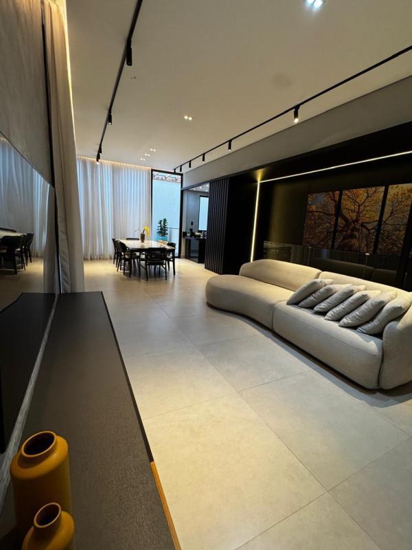 Casa, Nova Granada, 5 Quartos, 4 Vagas, 2 Suítes