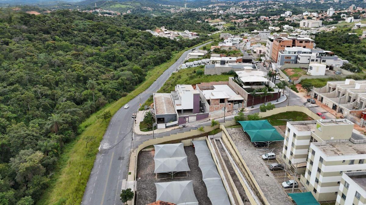 Casa, Novo Centro, 2 Quartos, 2 Vagas