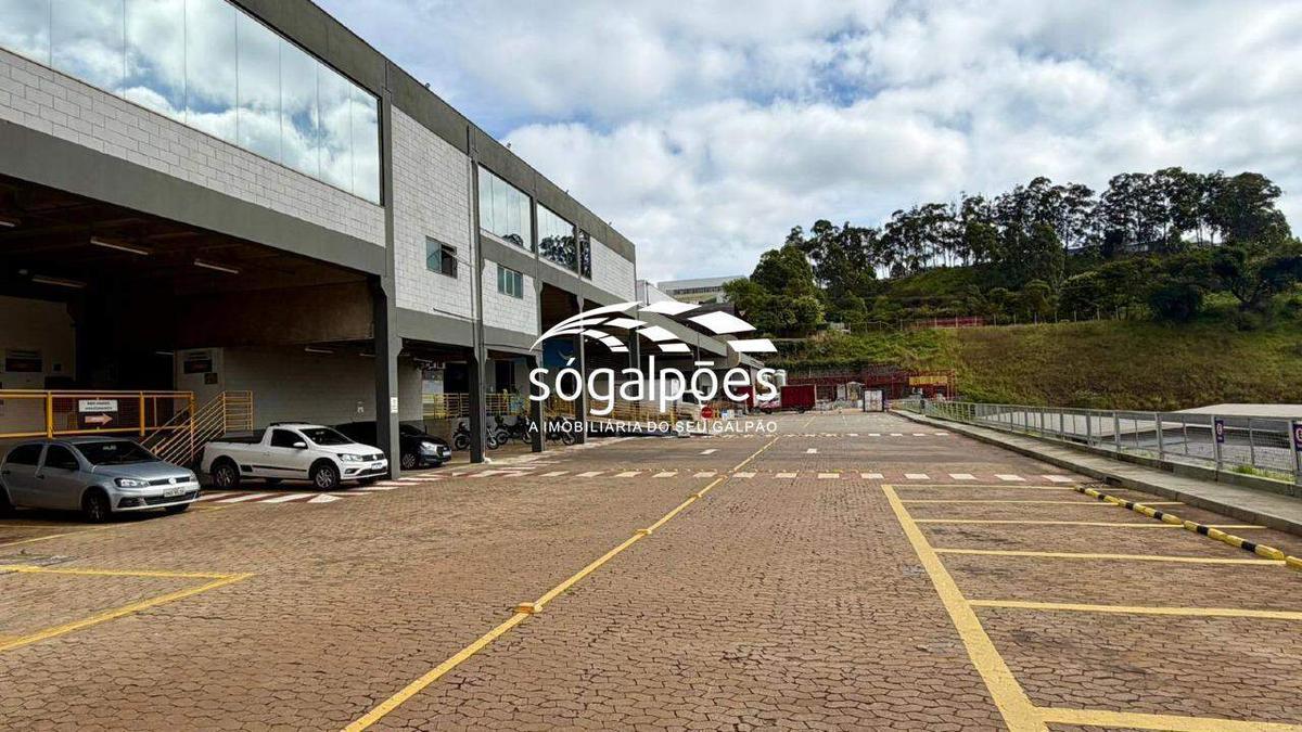 Galpão, Olhos D'água, 5 Vagas