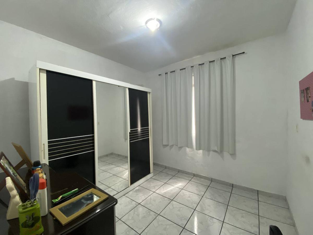 Casa, Olaria, 3 Quartos, 2 Vagas, 1 Suíte