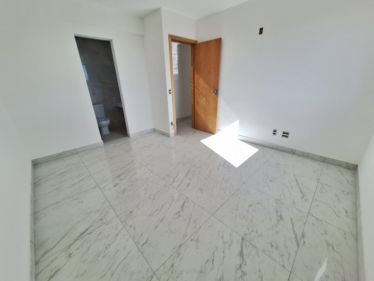 Cobertura, Jaraguá, 4 Quartos, 4 Vagas, 4 Suítes
