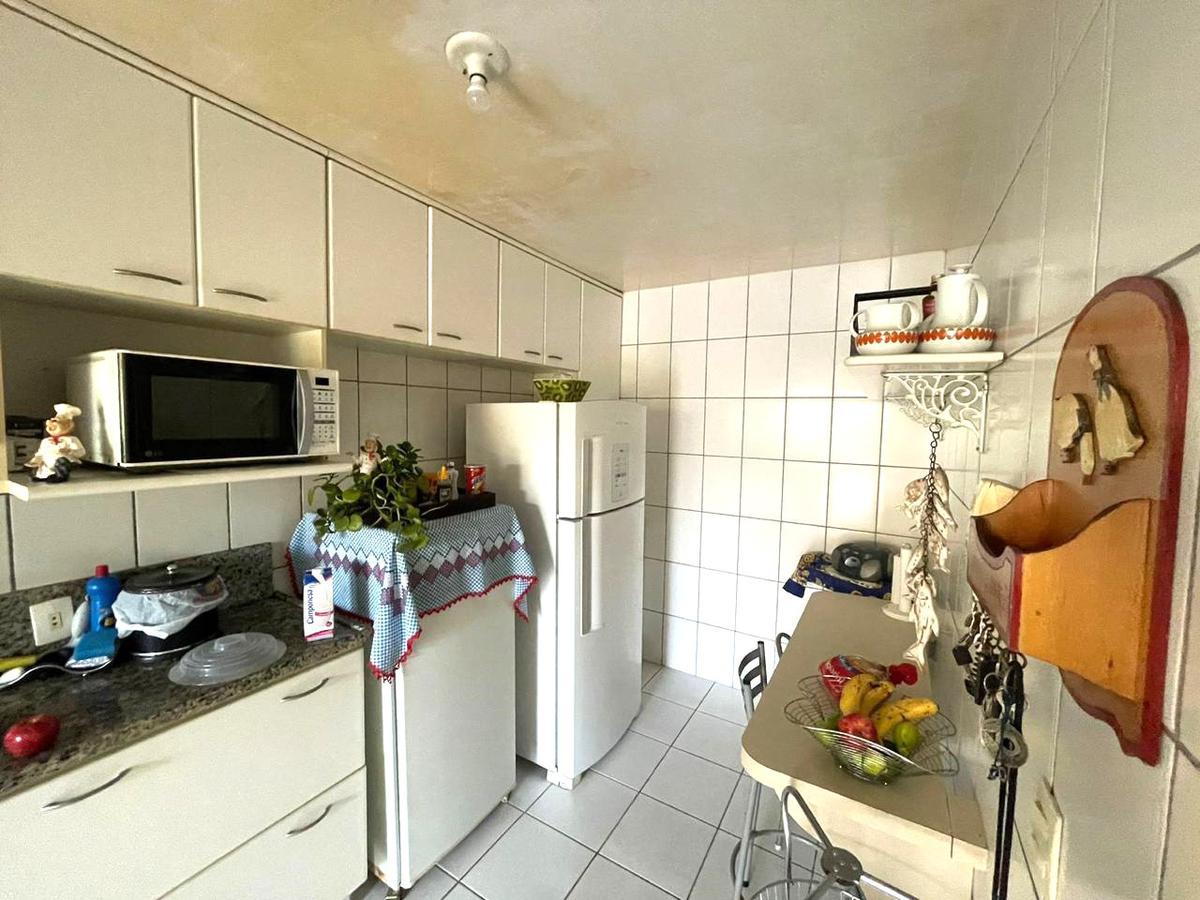 Casa, Padre Eustáquio, 4 Quartos, 0 Vaga, 2 Suítes