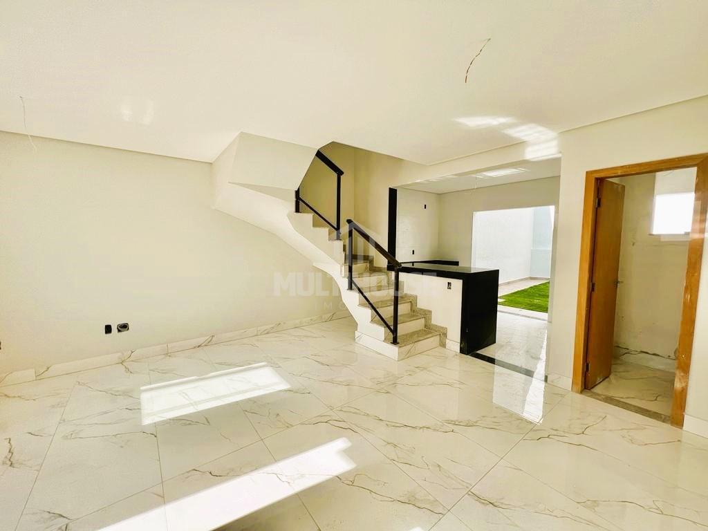 Casa, Santa Amélia, 3 Quartos, 2 Vagas, 1 Suíte