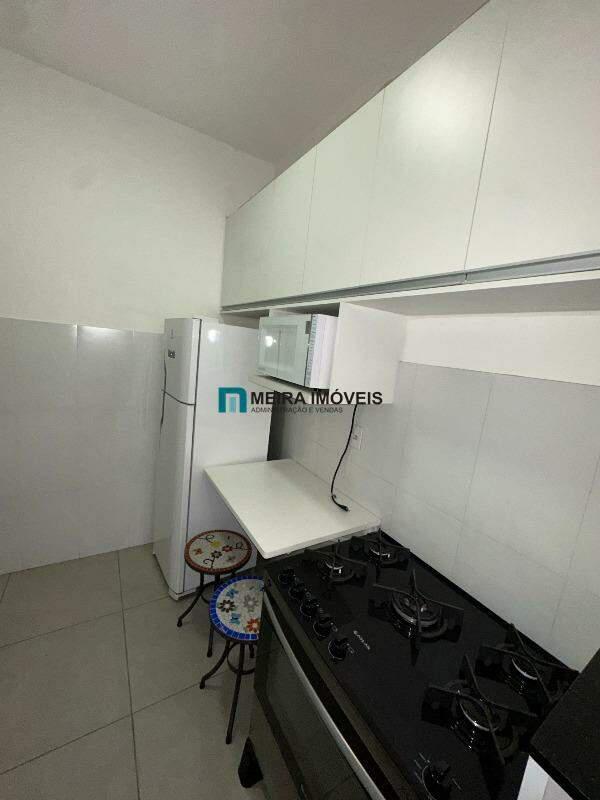 Apartamento, Funcionários, 2 Quartos, 0 Vaga