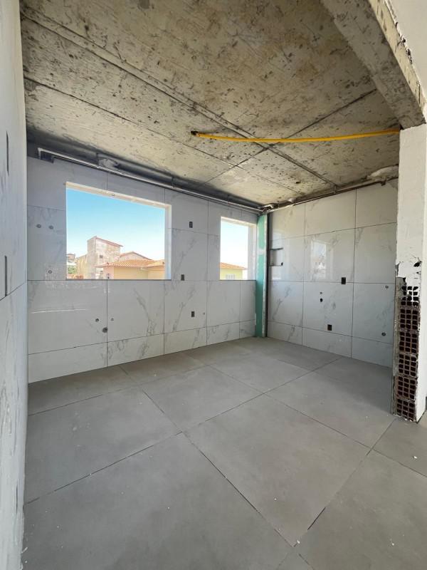 Apartamento, Barreiro, 3 Quartos, 2 Vagas, 1 Suíte