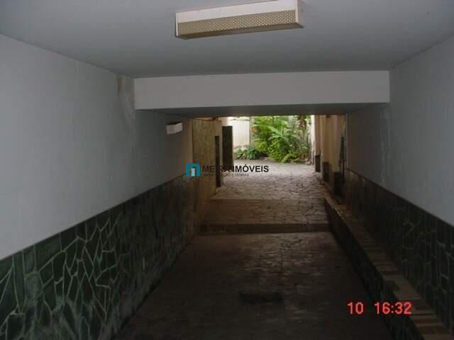 Casa, Floresta, 3 Quartos, 4 Vagas, 3 Suítes