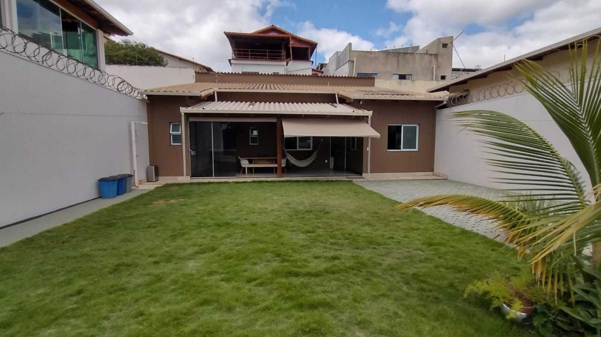 Casa, Jardim Riacho das Pedras, 2 Quartos, 6 Vagas, 1 Suíte