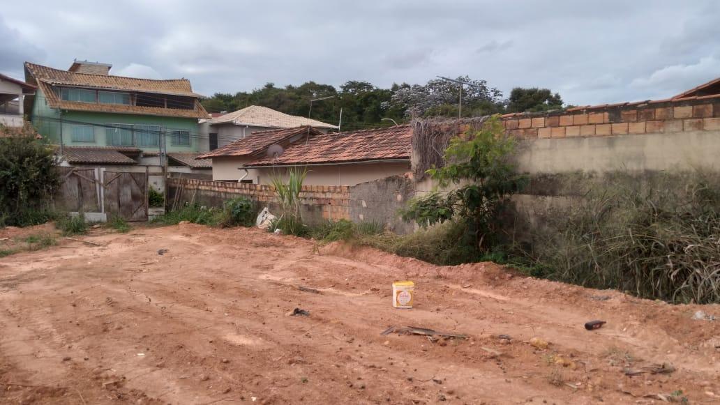 Lote, Vale das Amendoeiras, 0 Quarto, 0 Vaga