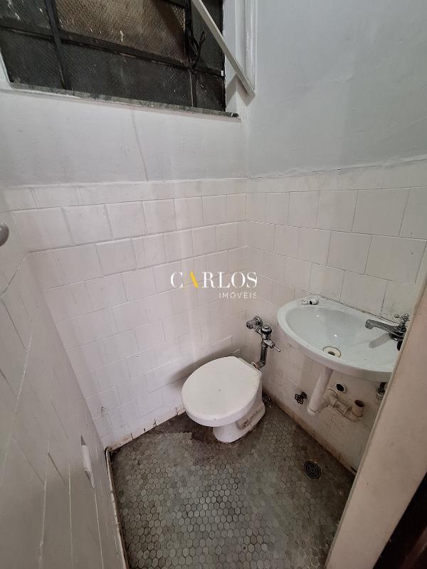 Sala, Centro