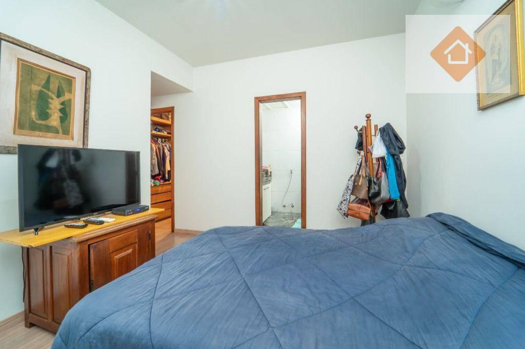 Apartamento, Funcionários, 4 Quartos, 2 Vagas, 1 Suíte