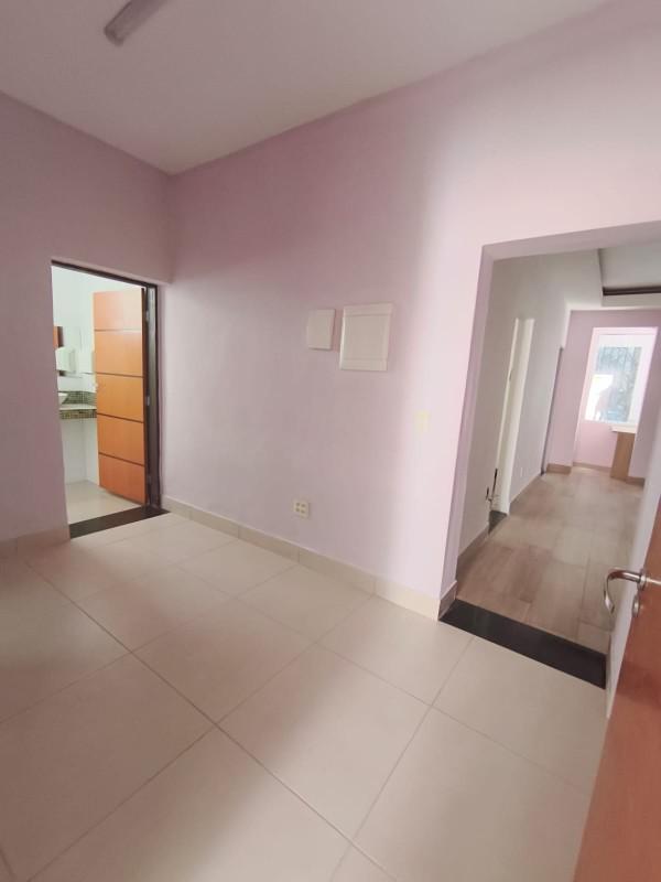 Casa, Santa Efigênia, 3 Quartos, 0 Vaga