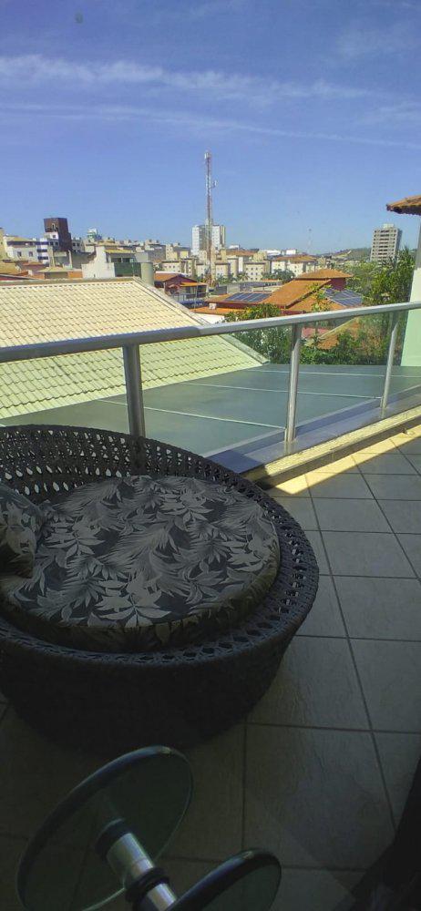 Casa, Jardim Riacho das Pedras, 3 Quartos, 6 Vagas, 1 Suíte